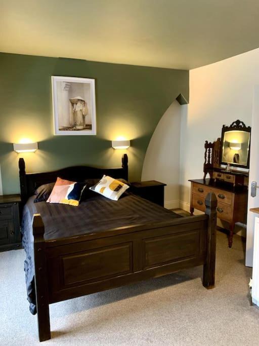 Chic Townhouse Near Tunnels Beaches Ilfracombe Zewnętrze zdjęcie