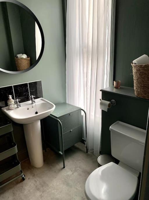 Chic Townhouse Near Tunnels Beaches Ilfracombe Zewnętrze zdjęcie